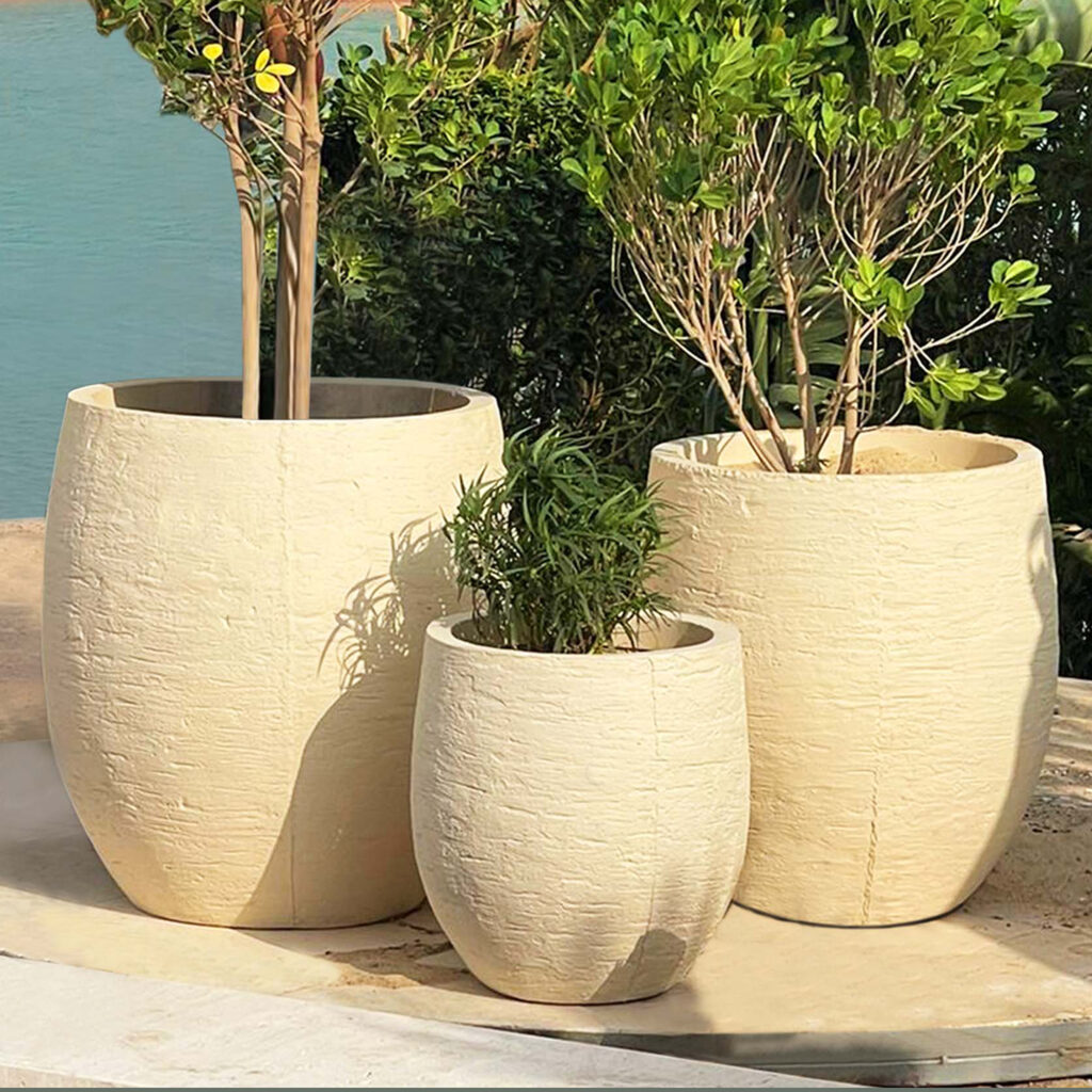 Yavon Planter Pot