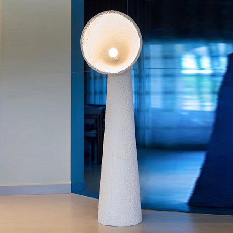 Lumora Lamp