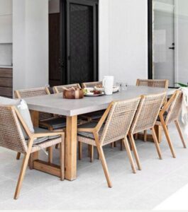 Arcadia Dinning Table